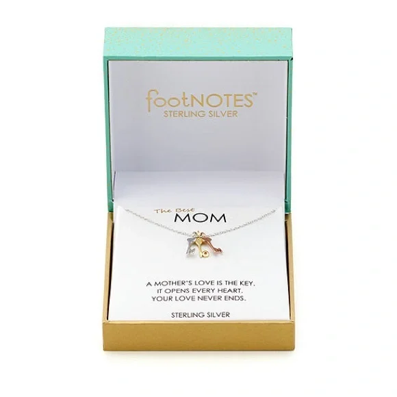 🐘 Footnotes MOM Necklace
